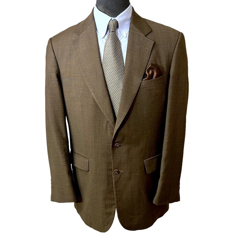 OSCAR DE LA RENTA MENS VESTED BLAZER, SIZE 42L, 100% WOOL. ITS AN AMAZI☑️